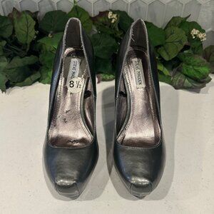 Steve Madden Womens Silver Metallic Closed-Toe High Heels Size 8.5
